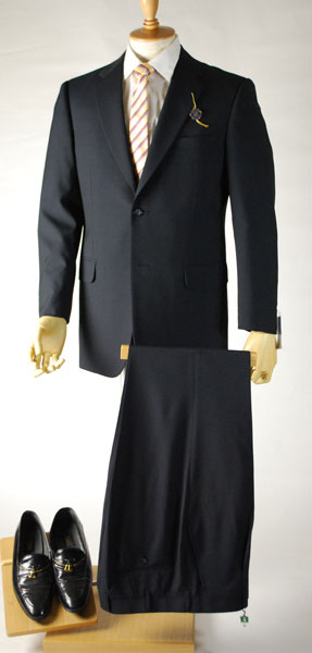 夏用 限りなく黒に近い濃紺 ドーメルスーツ 【衿巾8cm〜8.4cm】：RM350【BB6　BB7】 シングル 【2B×1掛け★パンツ裾未処理】メンズ 紳士 サマーフォーマル ビジネススーツ オフィス