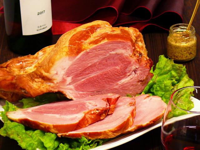 骨付きげんこつハム