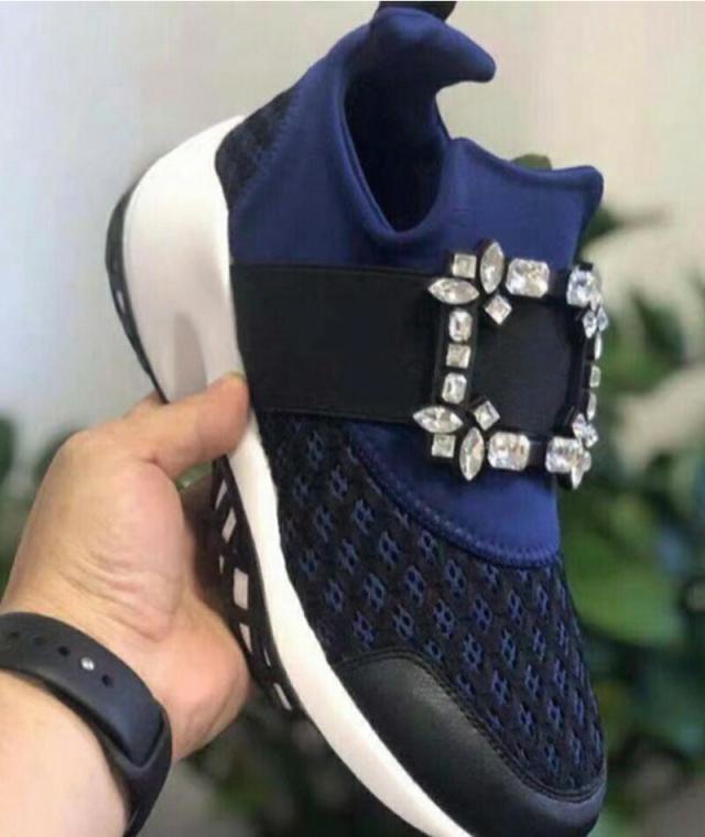 《送料無料》ビジュー メッシュ スニーカー 楽ちん 疲れにくい レディース 22 23 24 25 白 ブラック ホワイト おしゃれ かわいい 靴 痛くない スポーツ 厚底スニーカー 厚底 ダッドスニーカー 韓国ファッション シューズ 軽い 大人女子