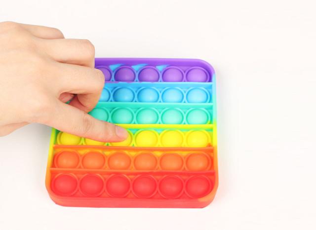 プッシュポップ ポップイット ストレス解消グッズ プッシュ ポップ バブル プッシュポップバブル