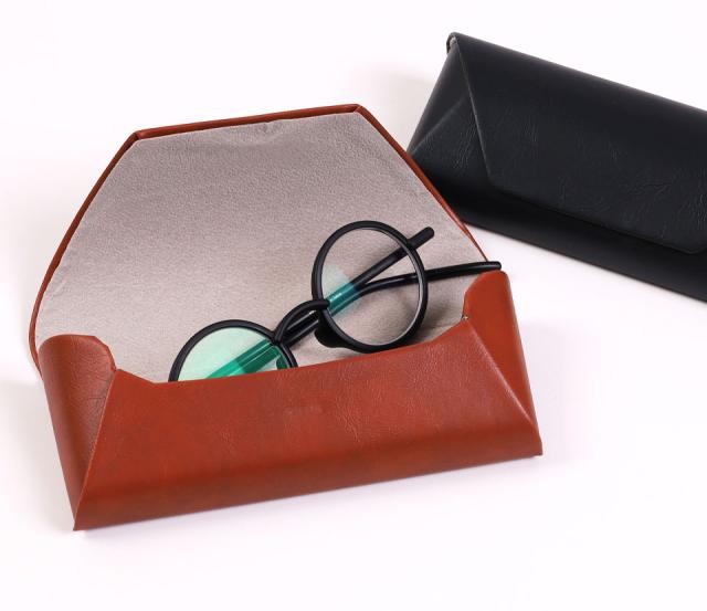 メガネケース おしゃれ ハード 革 眼鏡ケース レザー めがねケース サングラスケース 老眼鏡ケース グラスホルダー 眼鏡入れ メガネ入れ メガネケース