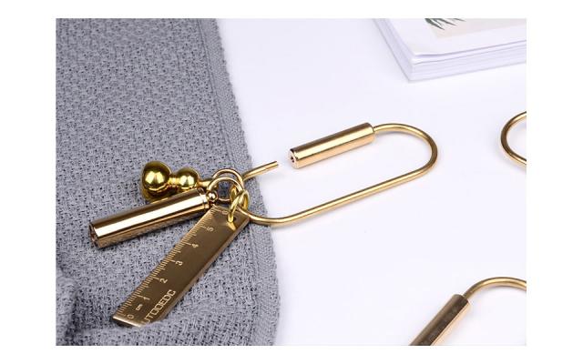 ネジカラビナ カラビナキーホルダー 真鍮 キーリング ネジロック カラビナキーリング ネジ式 ロックチャーム