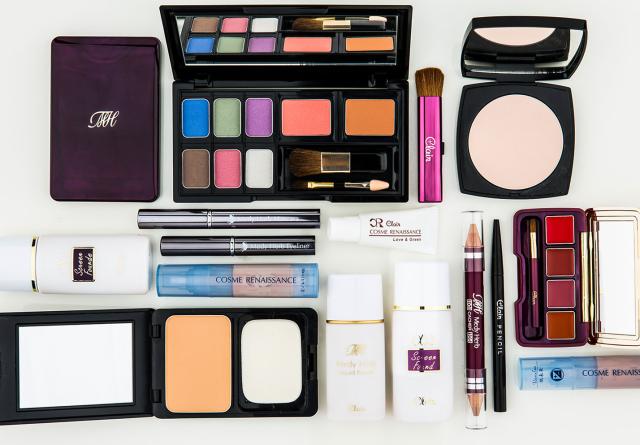 スクリーンファンデ くれえる 化粧品 ファンデ リキッドファンデーション お試しサンプル 送料無料 スキンケア 敏感肌 乾燥肌 ナチュラルメイク