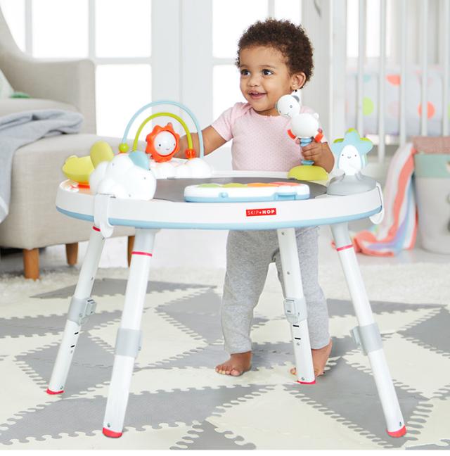 SKIP HOP 3ステージ アクティビティセンター シルバークラウド