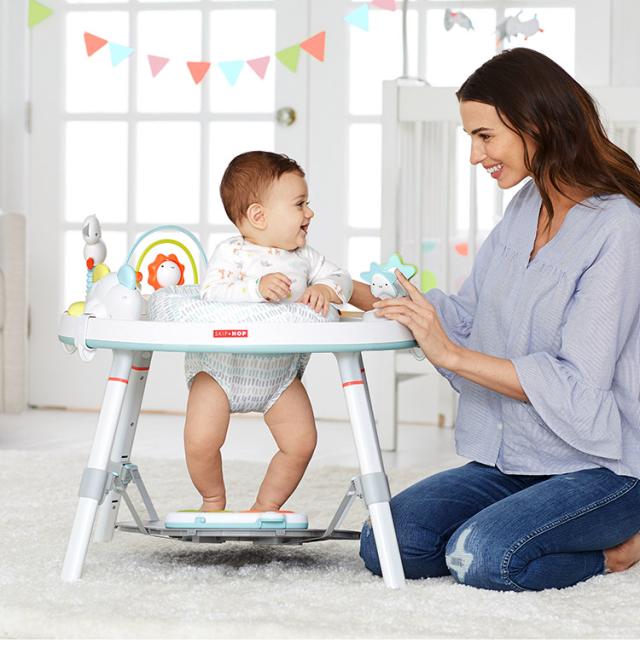 SKIP HOP 3ステージ アクティビティセンター シルバークラウド Silver