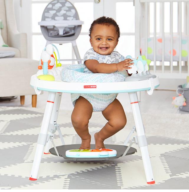 SKIP HOP 3ステージ アクティビティセンター シルバークラウド Silver