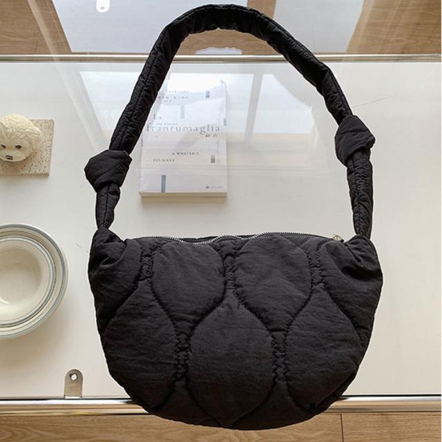キルティング バッグ レディース 斜めがけ 大容量 ショルダーバッグ 小さめ 軽い クロスボディバッグ コンパクト カジュアル 布 キルティングバッグ トートバッグ おしゃれ かわいい 通勤 通学 大人 学生 軽量 バッグ レディース 斜め掛け オシャレ 可愛い 送料無料 11