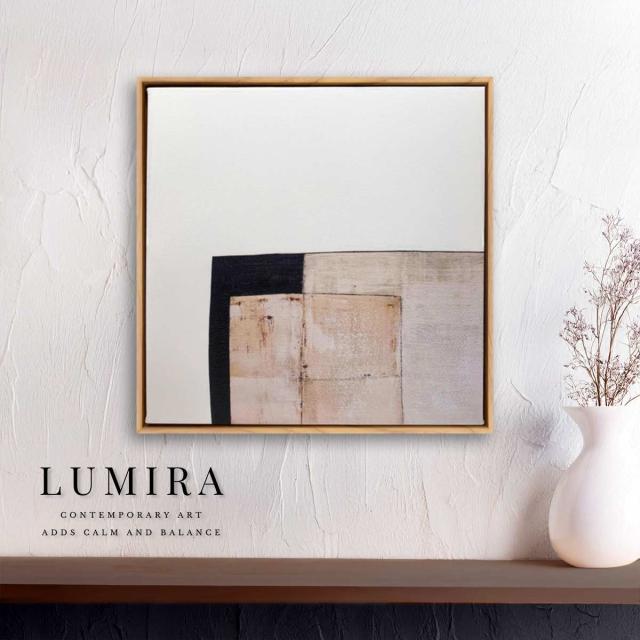 リビングや玄関の壁やキャビネット飾りにおすすめな額付きアート