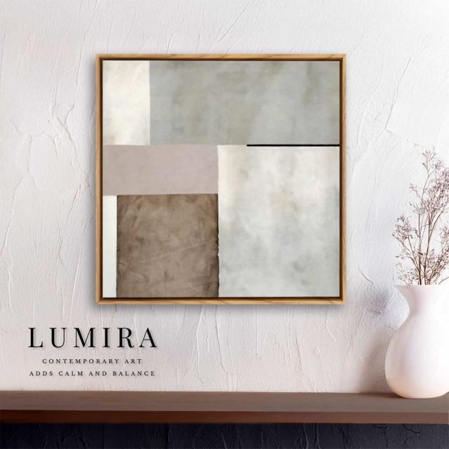 リビングや玄関の壁やキャビネット飾りにおすすめな額付きアート