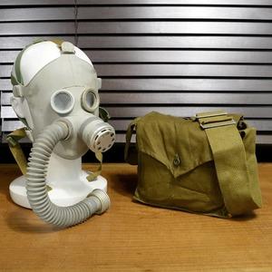 ロシア軍放出品ガスマスクPDF-D子供用専用バッグ付き