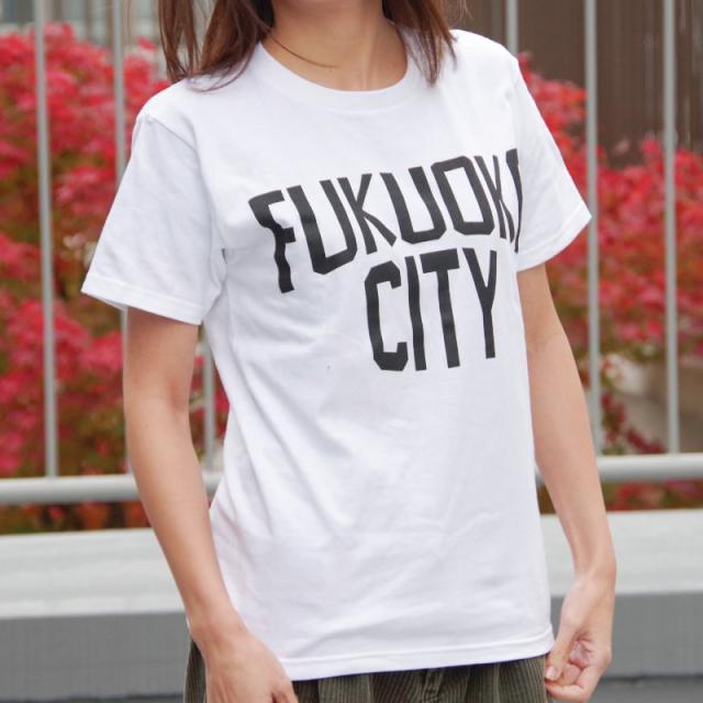 スリット ロゴ半袖Tシャツ ロゴプリントTシャツ ロゴ Tシャツ tシャツ ロゴT トップス カットソー 半袖 半そで 着丈長め