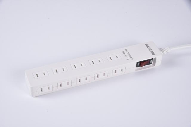 電源タップ 延長コード 1m 1500w 10個口 10ACコンセント 180°スイングプラグ 隙間対応 スリム 省スペース 落雷 漏電防止 防雷 雷ガード サージ保護 PSE認証済 ほこり防止