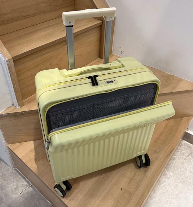 スーツケース(USBポート付き)の詳細画像14