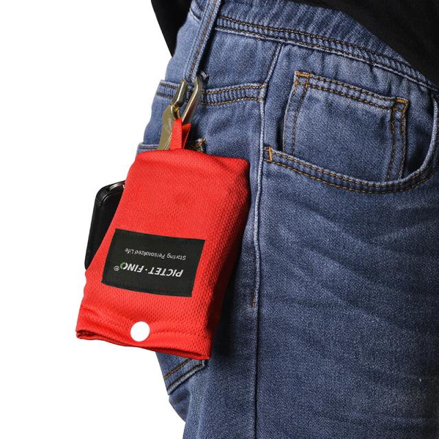 レジャーシート