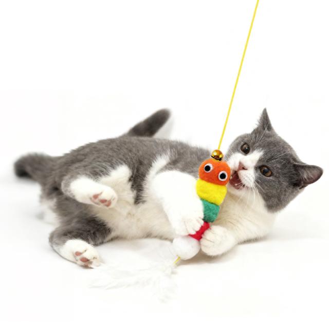 羽根付きおもちゃ