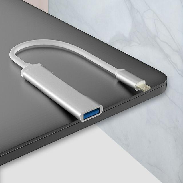 Lightning-USBカメラリーダー