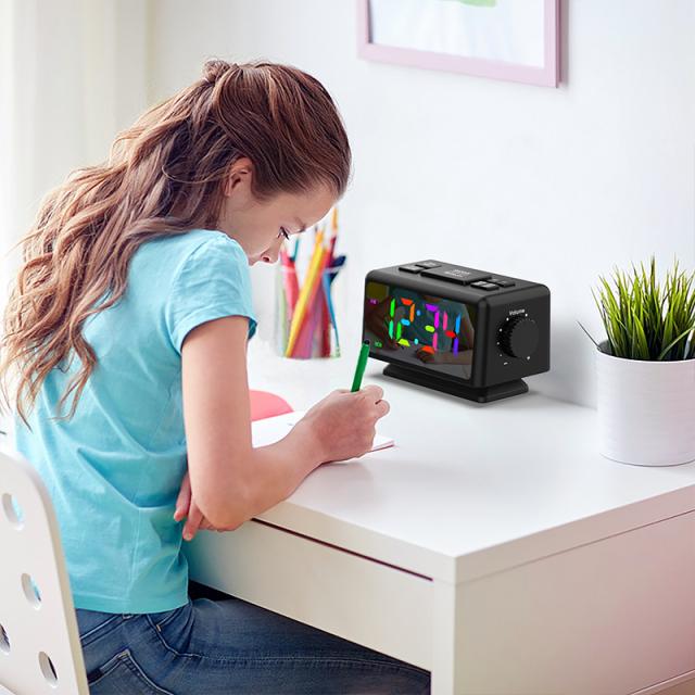 デュアル目覚まし時計