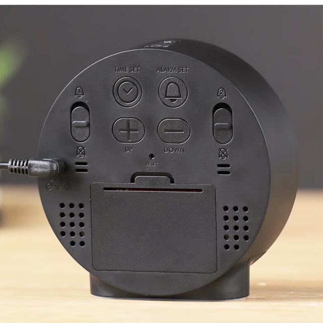 LEDデジタル時計