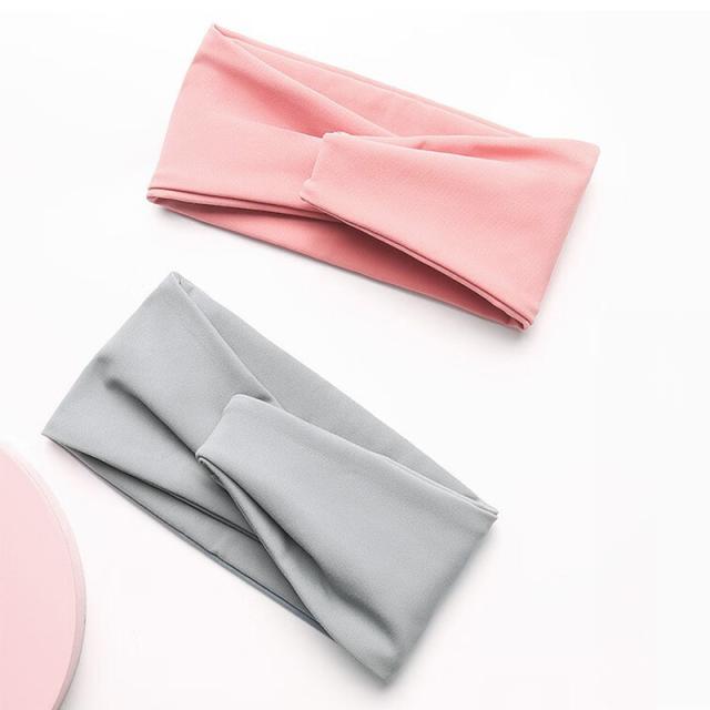 スポーツヘアバンド