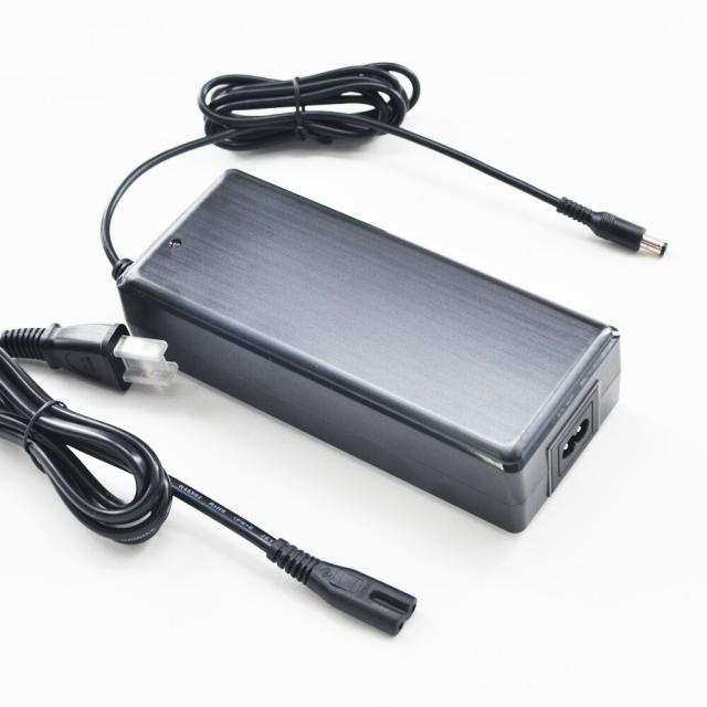 ACアダプター12V 10A