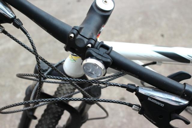 自転車ライト サイクルライト USB充電 LED フロントライト リアライト 高輝度 強力照射 セーフティライト 防水