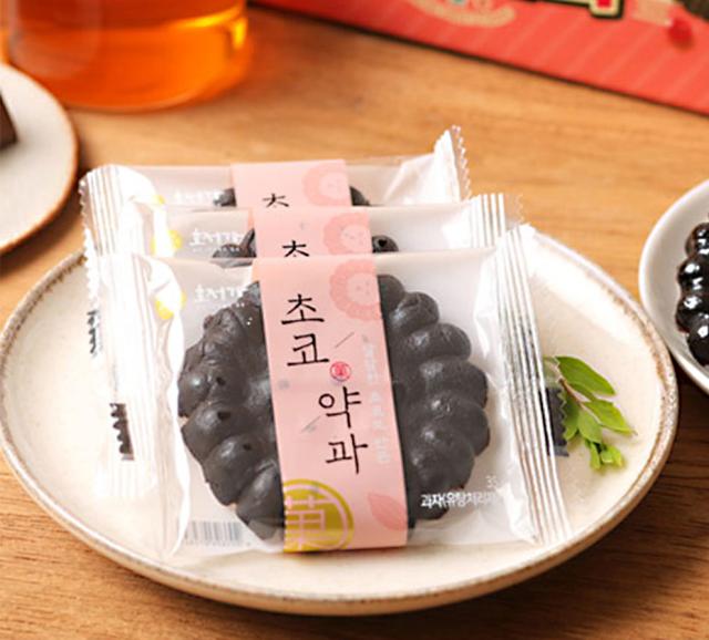 [HOJEONGA] ヤッカー35g？1個/  薬菓 チョコ味  韓国お菓子 韓国伝統お菓子 ヤッカ 韓国デザート