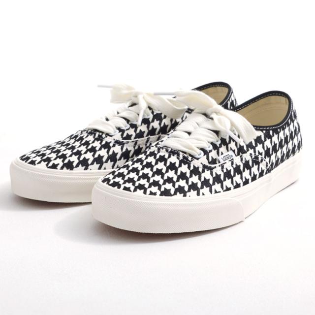 VANS ヴァンズ バンズ スニーカー メンズ ブランド VN000BW5YB2 国内正規品 靴 シューズ Authentic オーセンティック ハウンドトゥース 千鳥格子 チェック柄 ローカット ホワイト ブラック 白 黒 26.0cm 26.5cm 27.0cm 27.5cm 28.0cm 春 [VN000BW5YB2]