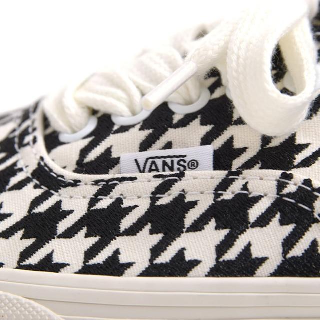 VANS ヴァンズ バンズ スニーカー メンズ ブランド VN000BW5YB2 国内正規品 靴 シューズ Authentic オーセンティック ハウンドトゥース 千鳥格子 チェック柄 ローカット ホワイト ブラック 白 黒 26.0cm 26.5cm 27.0cm 27.5cm 28.0cm 春 [VN000BW5YB2]
