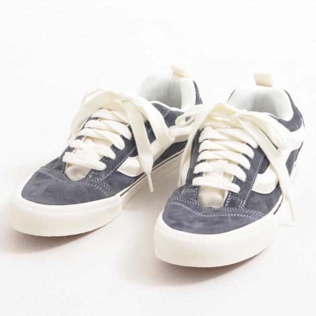 VANS バンズ ヴァンズ スニーカー メンズ ブランド KNU SKOOL ニュースクール グレー スケートシューズ おしゃれ 靴 くつ クツ シューズ スウェード スエード エンボス ストリート ユニセックス シンプル 26cm 26.5cm 27cm 27.5cm 28cm 国内正規品 VN000CS0BGF [VN000CS0BGF]