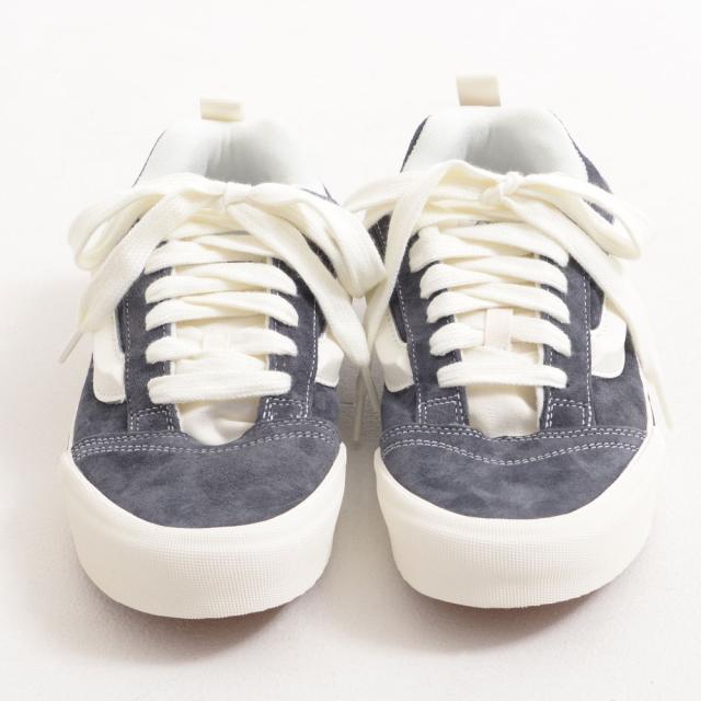 VANS バンズ ヴァンズ スニーカー メンズ ブランド KNU SKOOL ニュースクール グレー スケートシューズ おしゃれ 靴 くつ クツ シューズ スウェード スエード エンボス ストリート ユニセックス シンプル 26cm 26.5cm 27cm 27.5cm 28cm 国内正規品 VN000CS0BGF [VN000CS0BGF]