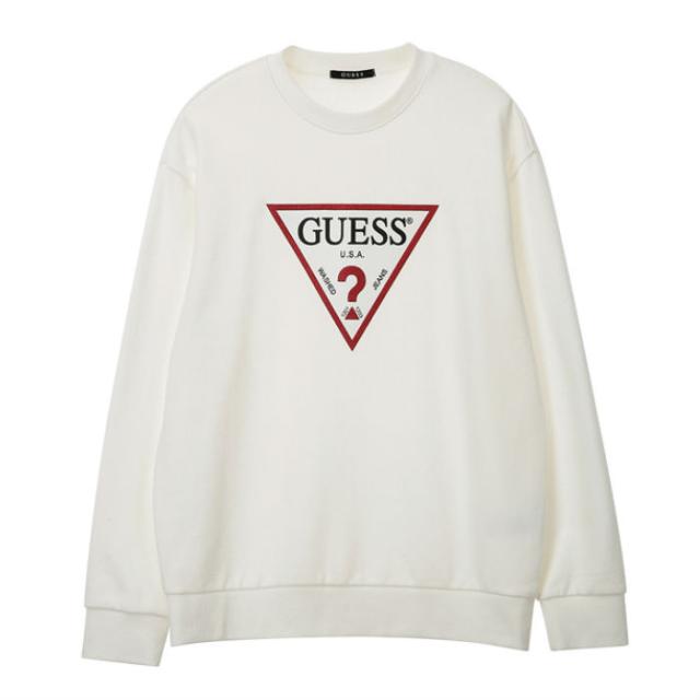 GUESS エンボスロゴ トレーナー 黒 GUESS Box Cn Sweatshirt スウェット トレーナー | GUESS(ゲス