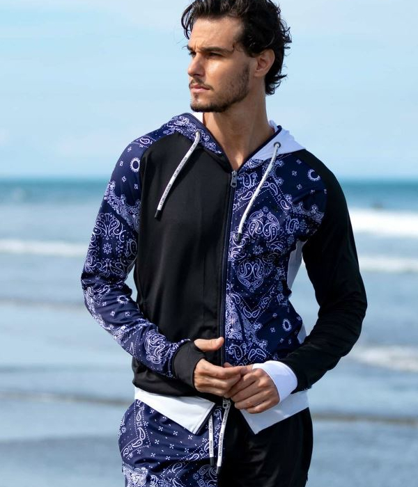 1PIU1UGUALE3 RELAX ウノピゥウノウグァーレトレ リラックス ペイズリーラッシュガード メンズ パーカー レジャー プール フェス 海 マリンスポーツ サーフィン 1PIU1UGUALE3 RELAX ウノピゥウノウグァーレトレ リラックス