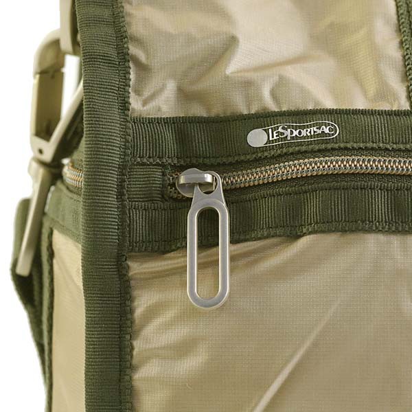 カラー レスポートサック 2293 C119 TRAVERTINE Cの通販はau PAY マーケット - 最安値挑戦★ファッションラボ|商品ロットナンバー:37 LESPORTSAC バッグ ショルダーバッグ レディース 女性 プレゼント レスポ サイズ