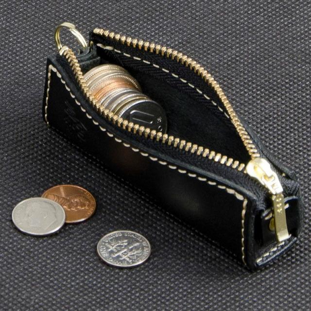 国内最高峰の栃木レザー経年変化で得られる深い味わいシンプルで年代を問わないデザイン。財 財 TAKARA 筒型コインケース 嘉玄