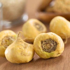 マカ　ポリフェノール、必須アミノ酸やミネラル、ビタミン、アルギニン、鉄分、カルシウムなどの栄養が豊富に含まれています。