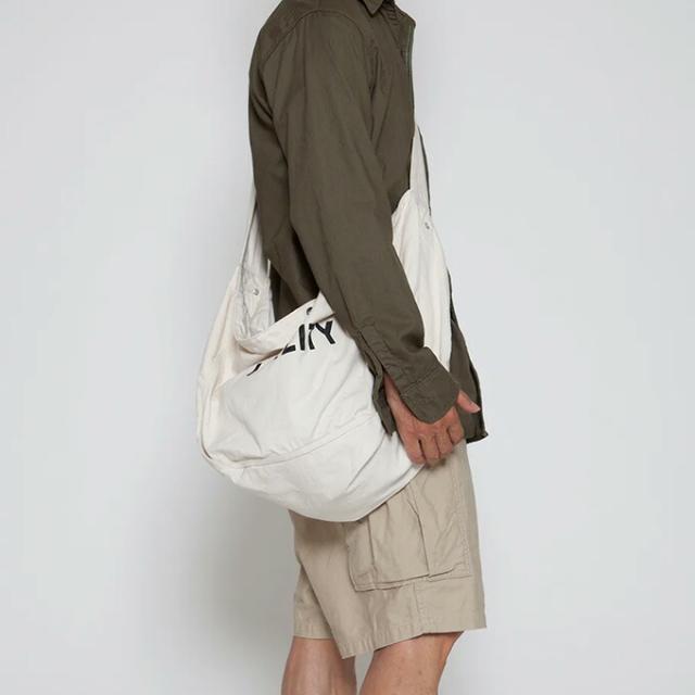 コロナ ユーティリティ / ニュースペーパーバック/ “ロゴ” キナリ