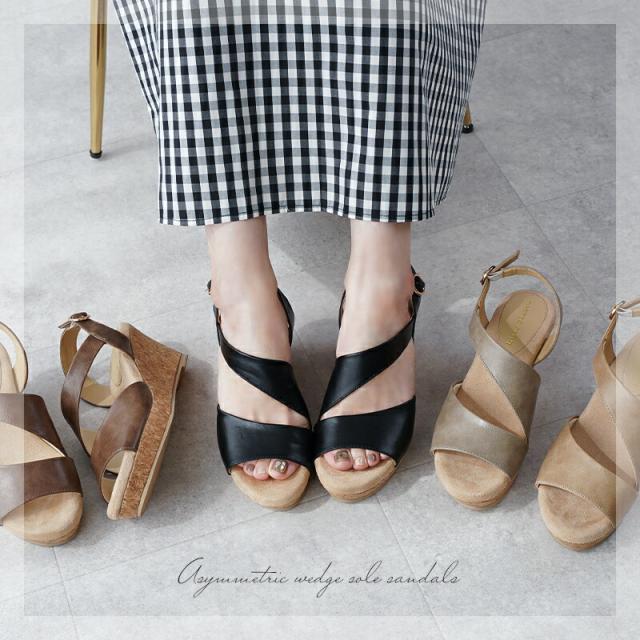 ウエッジソールサンダル