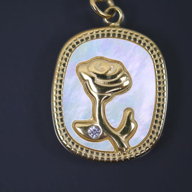 サージカルステンレス