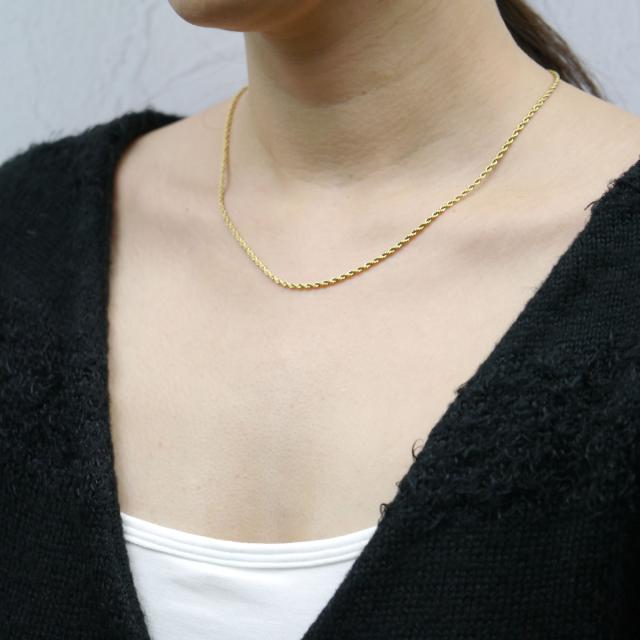 サージカルステンレス