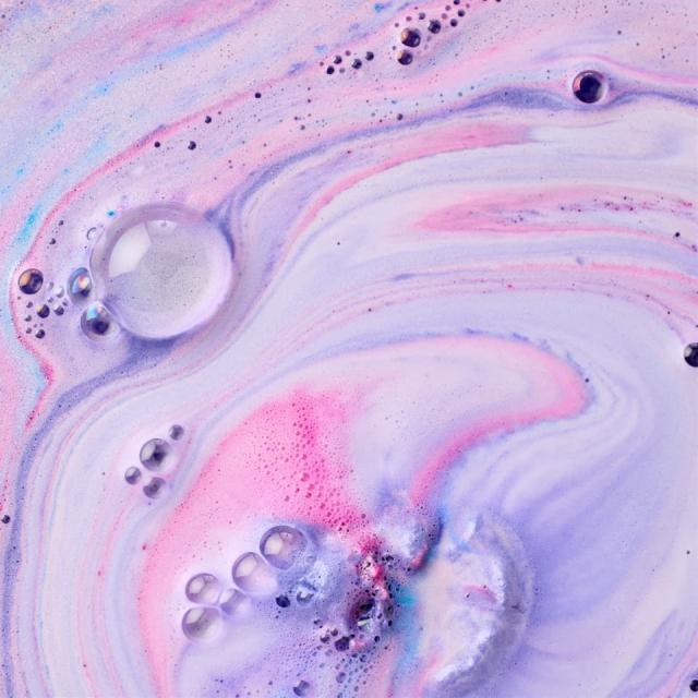 LUSH スイーツフェアリー バスボム クリスマス 限定 2025 入浴剤 プチ