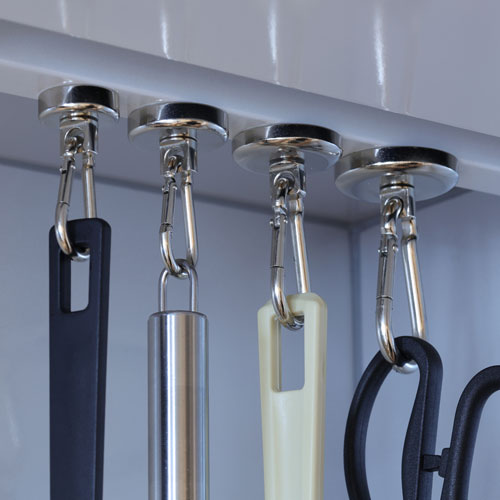 超強力ネオジウムマグネット磁石フックカラビナタイプキッチン使用イメージ垂直