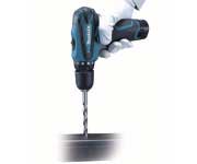 マキタコードレス充電式電動ドライバードリル使用イメージ