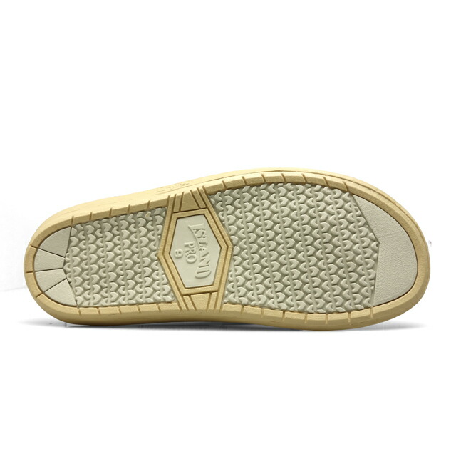 ISLAND SLIPPER