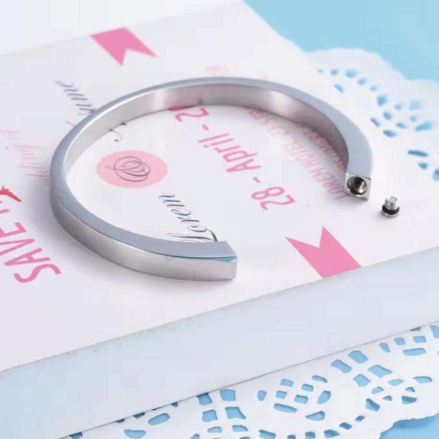 ジルコニア ネックレス