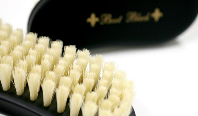 磨きのプロ達が創り上げた靴ブラシ（江戸屋） Boot Black ブートブラック  シューズブラシ 豚毛 ホワイト（日本製） コロンブス《Boot Black》正規取扱店