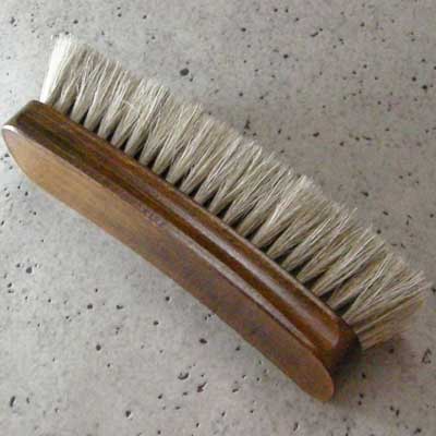 靴用ブラシ（ドイツ製） 【Collonil コロニル】 皮革に優しい馬毛ブラシ