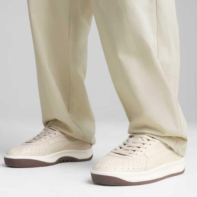 【SALE】 プーマ PUMA GV スペシャル PALAIS ARTISAN スニーカー 40159801 Alpine -Dark Crimson（ユニセックス） 天然皮革 ローカット スニーカー ウォーキング「靴」