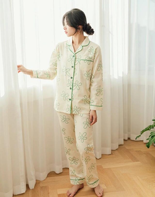pajama75-09.jpg