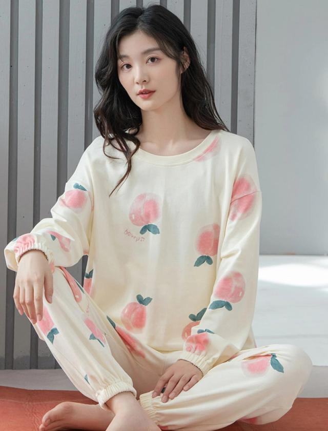 pajamas9566_1.jpg
