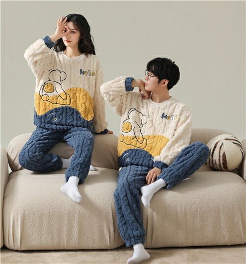 ペア パジャマ 冬 もこもこ プレゼント.jpg